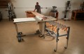 Mobilny transporter PM-2700 może służyć jako podajnik rolkowy albo wózek do ciężkich materiałów