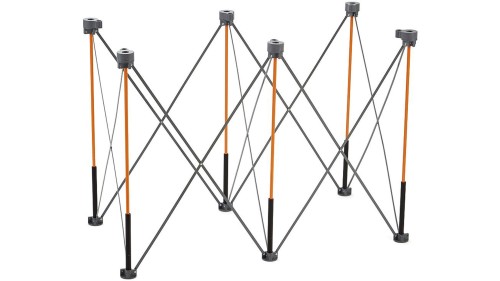 Wyższa o 15 cm podstawa stołu warsztatowego Bora CTC6 w porównaniu ze standardowymi stołami Centipede