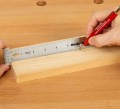 Niezwykle precyzyjna linijka traserska w systemie metrycznym