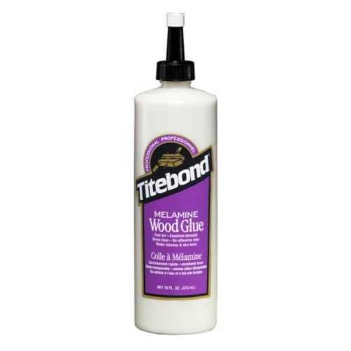 Klej Titebond Melamine Glue do ciemnego drewna jest przezroczysty po utrwaleniu