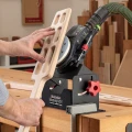 Podstawa Woodpeckers SandStand kompatybilna z niemal wszystkimi szlifierkami z zaokrąglonym korpusem