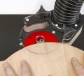 Prowadnica freehand Woodpeckers FHG z osłoną freza z akrylu zwiększającą bezpieczeństwo pracy