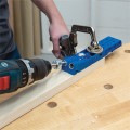 Kompaktowy przyrząd Kreg Pocket-Hole Jig 320 łatwy w transporcie i przechowywaniu
