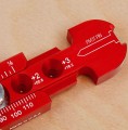 Małe narzędzie wielkości zapalniczki pozwala wyznaczać średnice od 25,4 do 177,8 mm